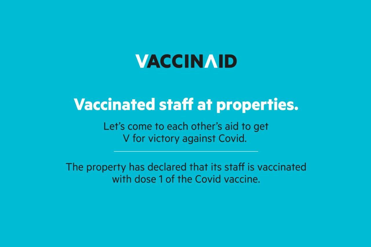 Vaccinated Staff - Capital O 77266 Light House Beach Resort Pangala Exteriör bild